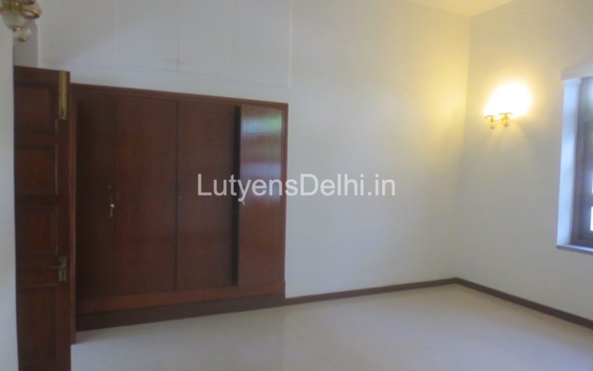 INDEPENDENT HOUSE FOR SALE GOLF LINKS CENTRAL DELHI | RESIDENTIAL BUNGALOW AT LUTYENS DELHI