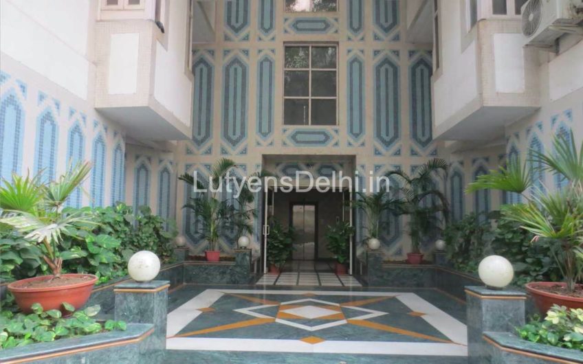 3 BEDROOM RESIDENTIAL APARTMENT FOR SALE FEROZSHAH ROAD LUTYENS DELHI | SILVER ARCH APARTMENT CENTRAL DELHI