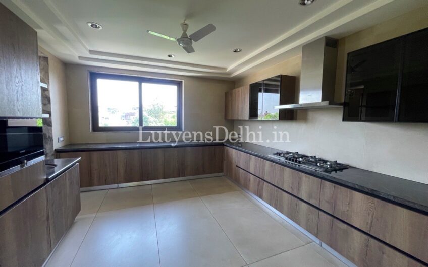 4 BHK Ultra Modern Luxury Builder Floor for Sale in Jor Bagh, New Delhi