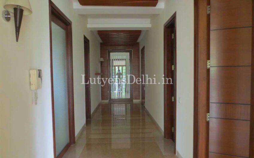 5 BHK Top Floor with Terrace Residential Property for Sale in Golf Links, Lutyens Delhi